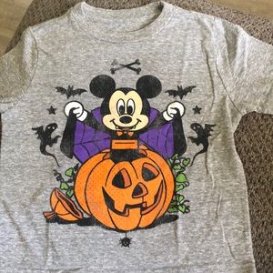 Mickey Mouse halloween tee